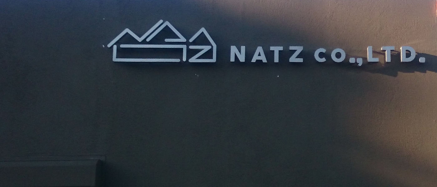 LEDとチャンネル文字を組み合わせることで幻想的な雰囲気に